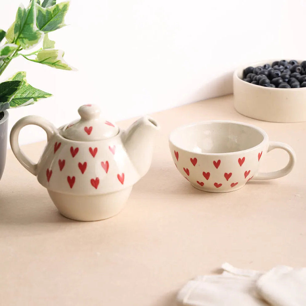 Heart-Print Tea-for-One (400ml) Kettle & Cup Set