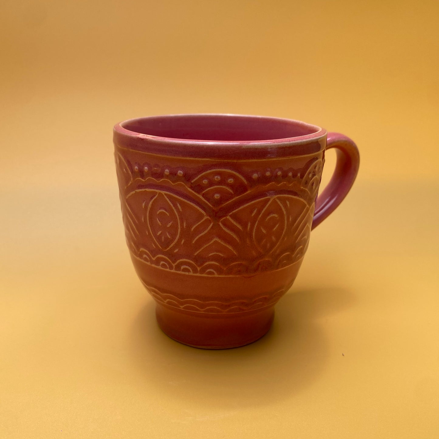 ARTECLAY Hand-Crafted Ruby Lace Mug✨