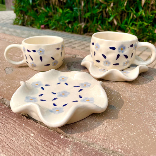 Cup & Wavy Saucer Set