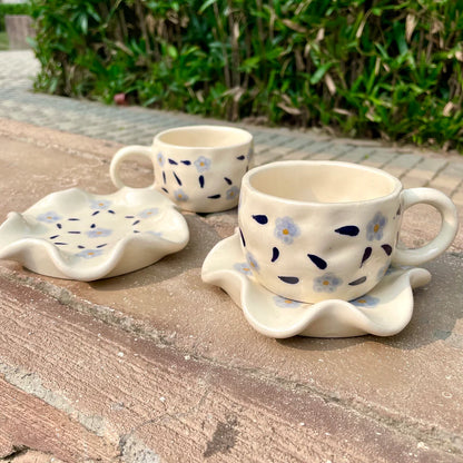 Cup & Wavy Saucer Set