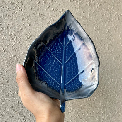 Blue Leaf Platter