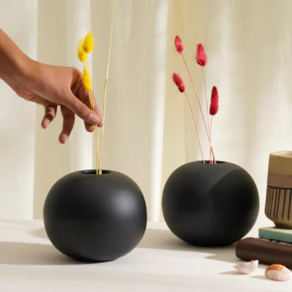 Black Round Vase