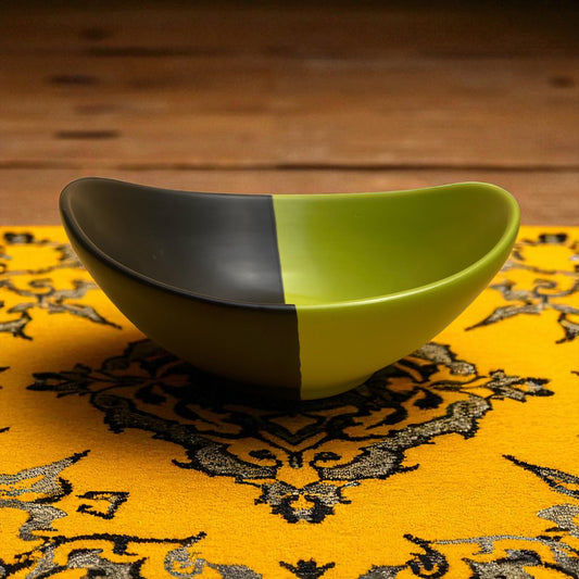 Matte Oval Serving Bowl - 400ml